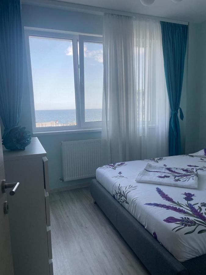 Ini Apartment Alezzi Năvodari Екстериор снимка