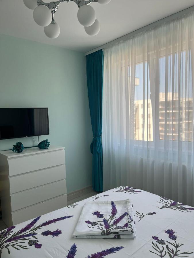 Ini Apartment Alezzi Năvodari Екстериор снимка